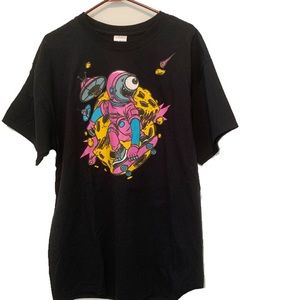 Alien skateboard tshirt